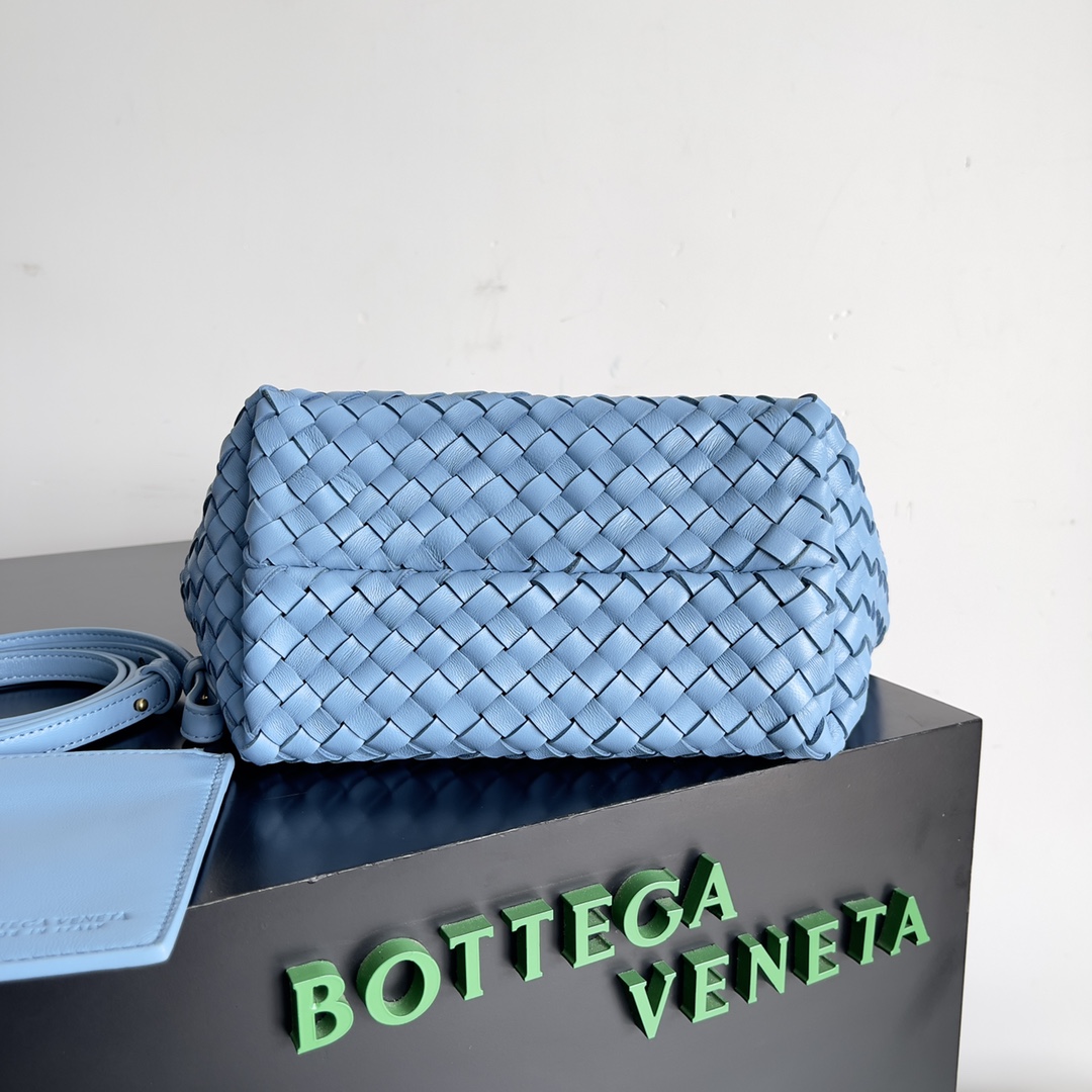 Bottega Veneta Shopping Bags